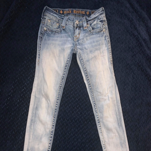 Rock Revival Jeans - Picture 4 of 8
